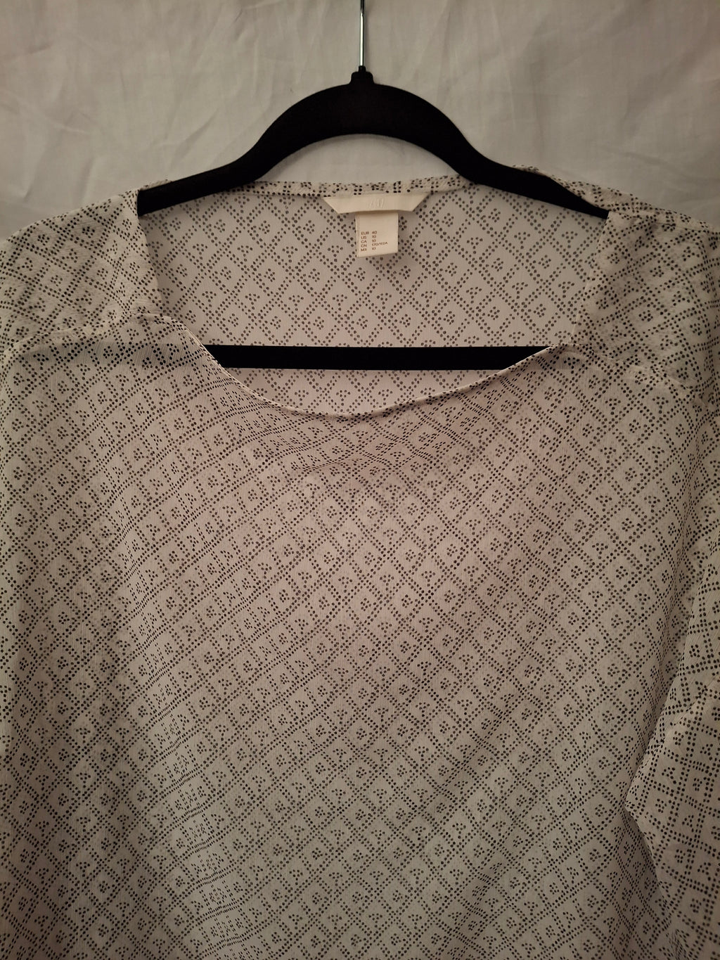 Blouse en voile H&M - blanc, motifs noir - 40 (L)