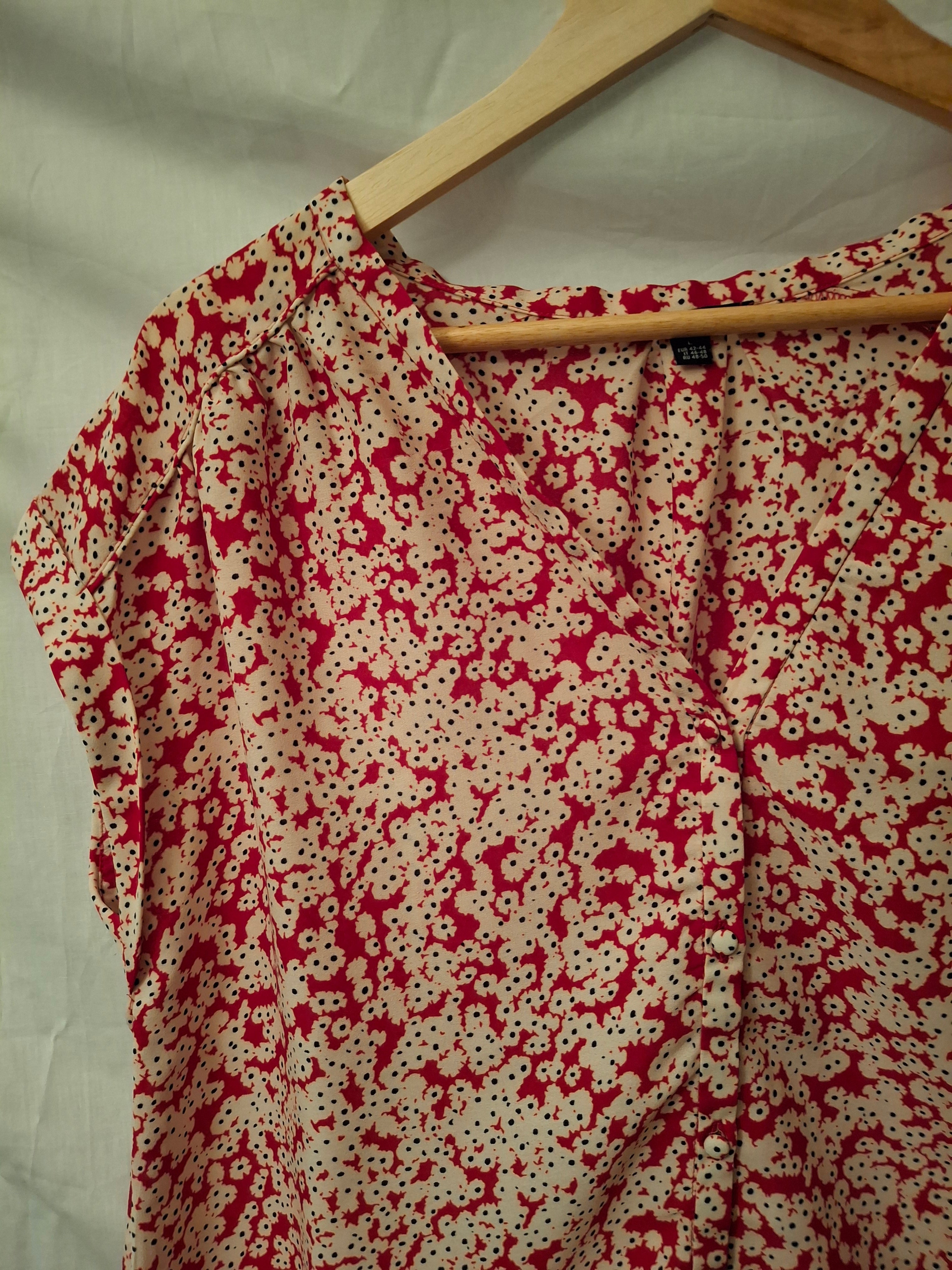 Blouse fleurie Kiabi – rouge  - Taille : L (40)