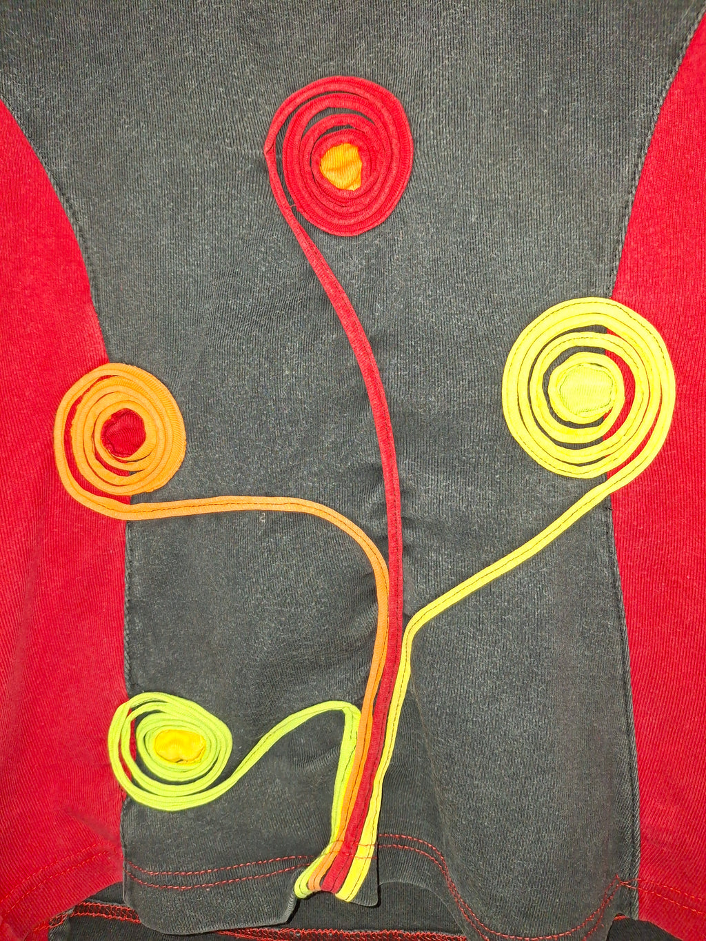 Débardeur Made in Népal – Noir et rouge - Taille  M (38)