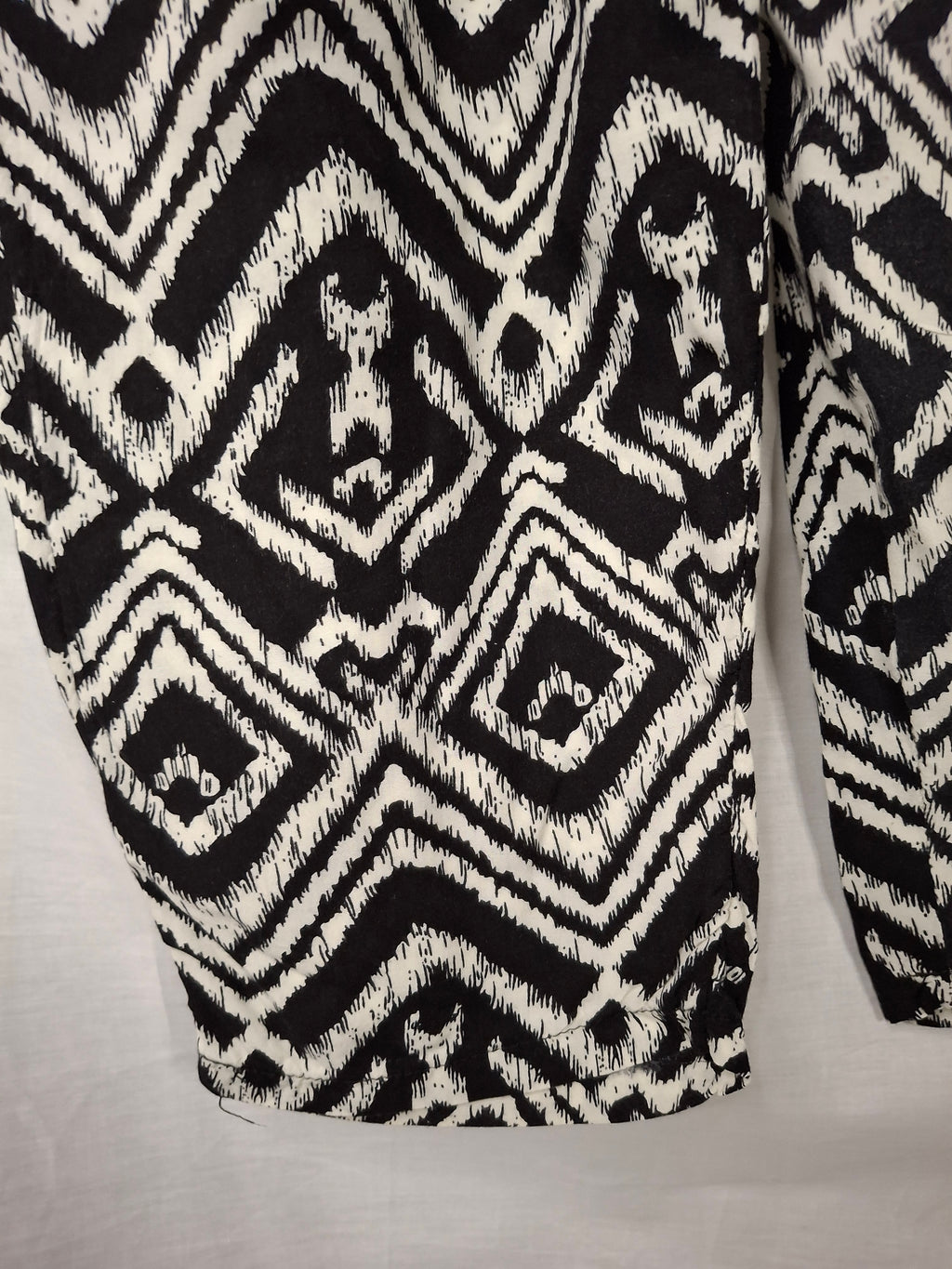 Pantalon Fluide LILY FASHION - Imprimé Graphique Noir & Blanc - Taille : M (38)