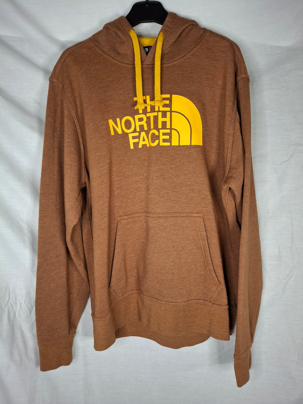 Sweat The North Face M – Logo Half-Dome -  Marron / Orange TENDANCE   - Taille  M (38)