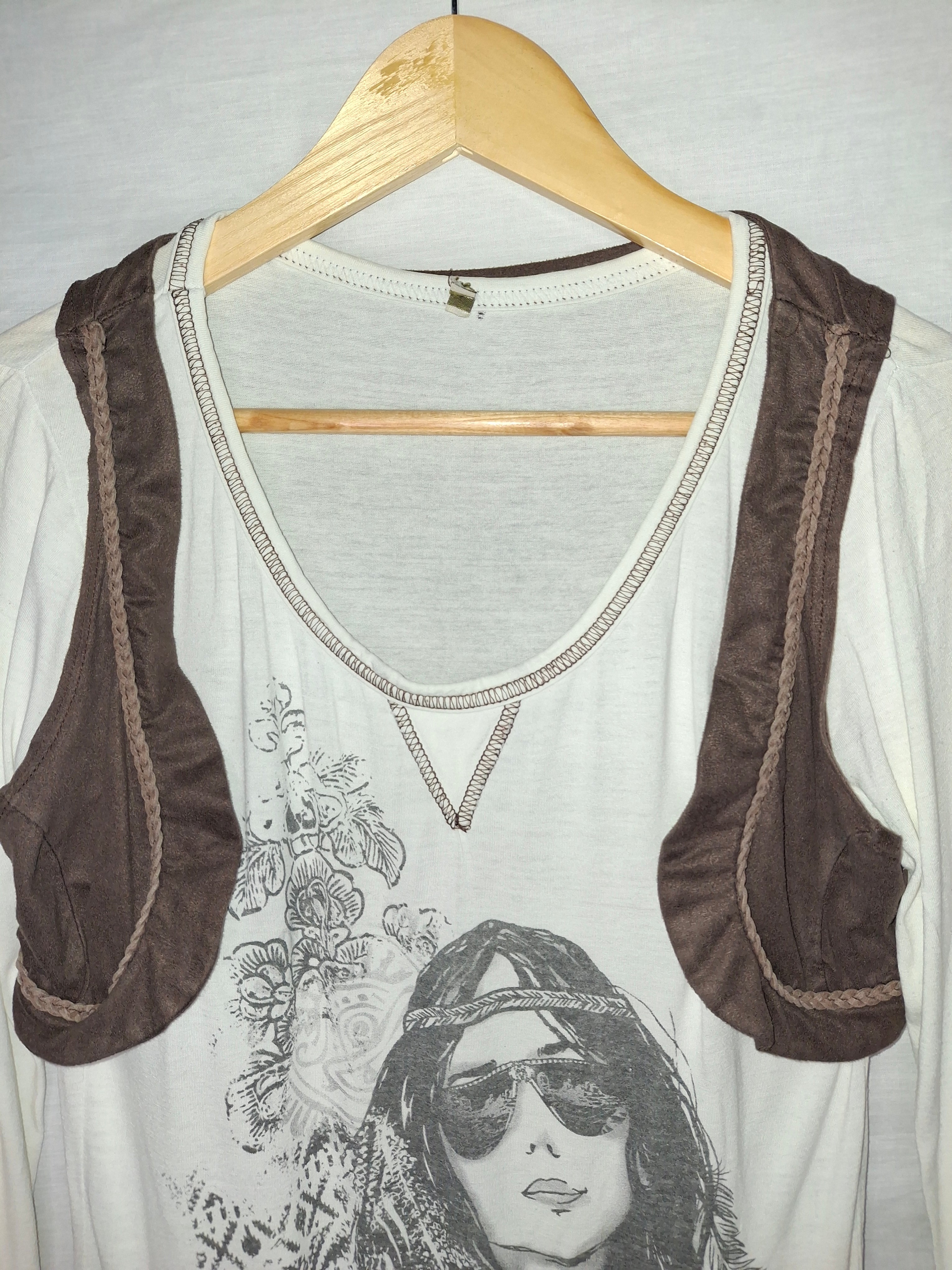 T-shirt femme manches longues – Blanc et marron, marquage visage femme - Taille M (38)