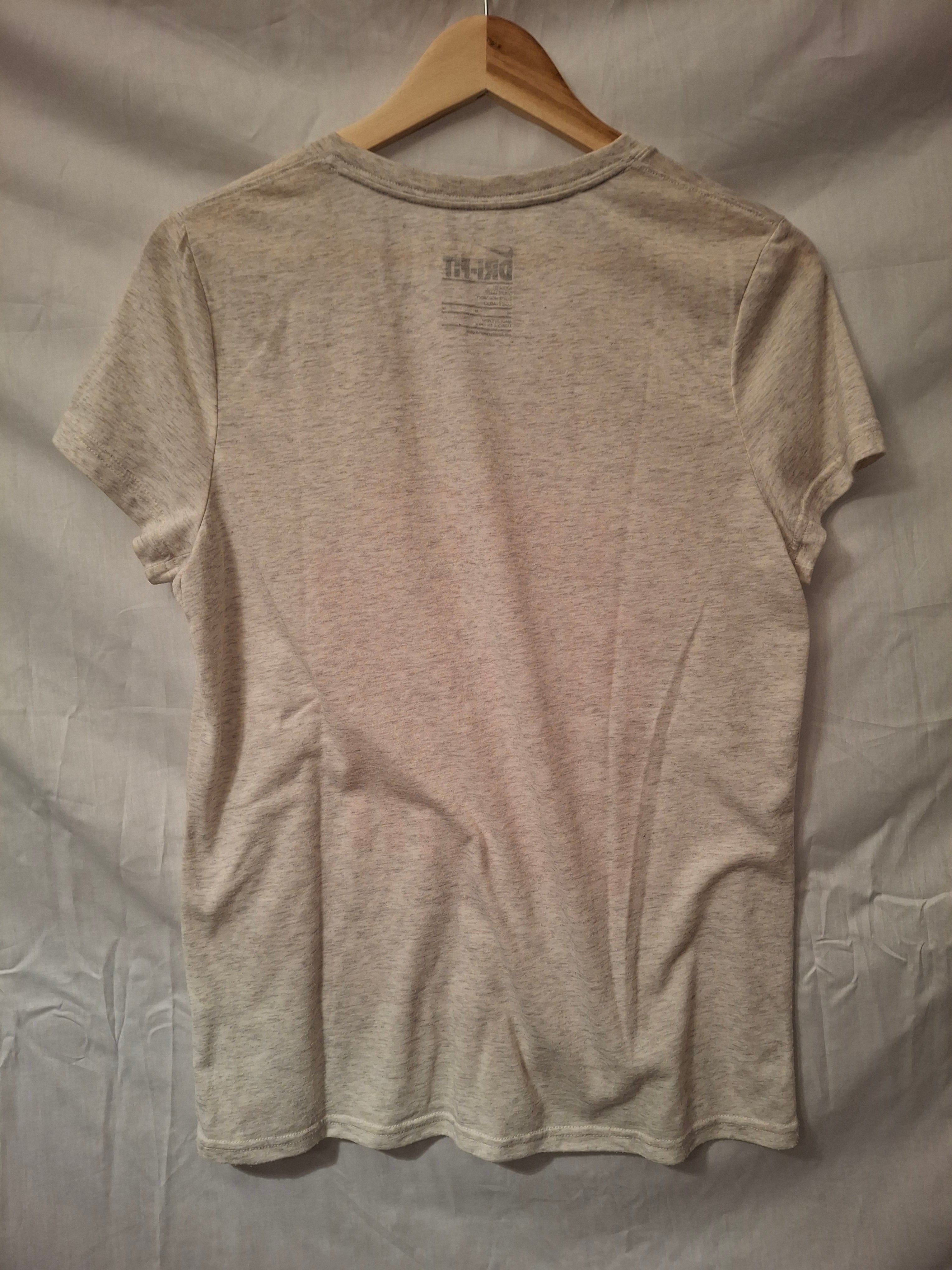 T-shirt femme nike - Gris, marquage rose - Taille : M (38)
